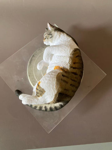 Custom Cat Figurine From Photo-Personalized Cat Memorial Statue-Pet Loss Keepsake-Realistic Cat Sculpture On Display Base
