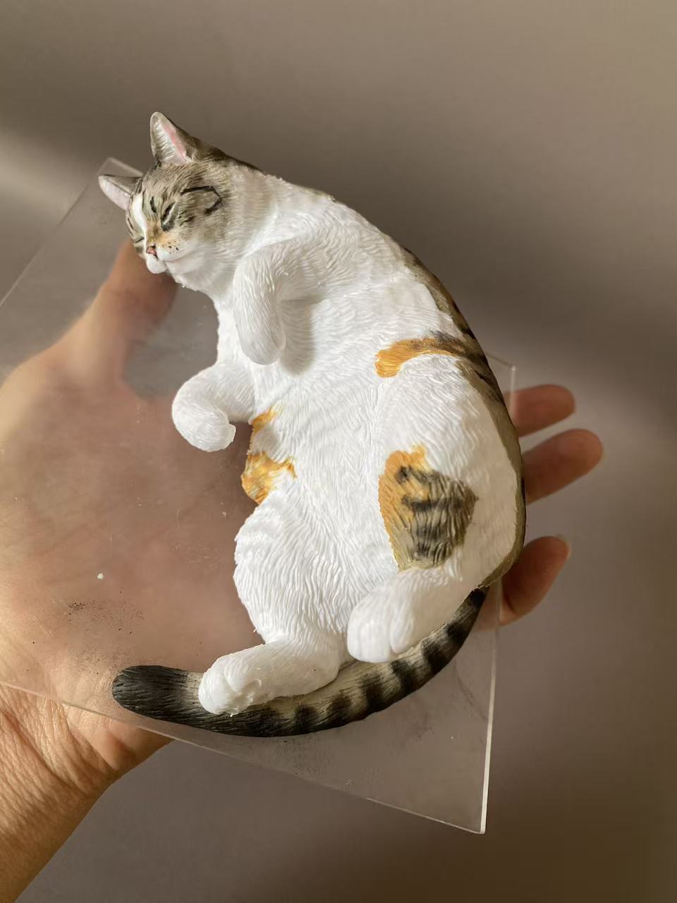 Custom Cat Figurine From Photo-Personalized Cat Memorial Statue-Pet Loss Keepsake-Realistic Cat Sculpture On Display Base